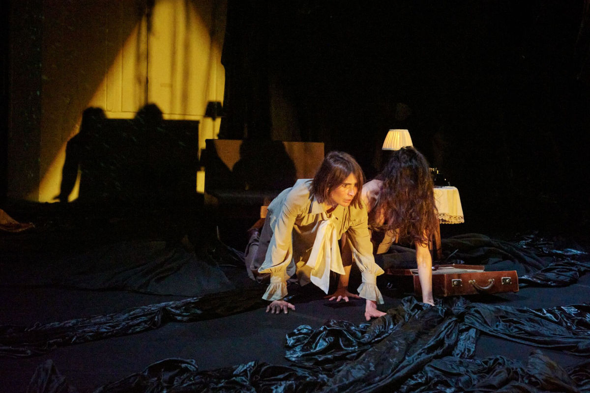 An Stelle von Heimat halte ich die Verwandlungen der Welt © Marcel Koehler